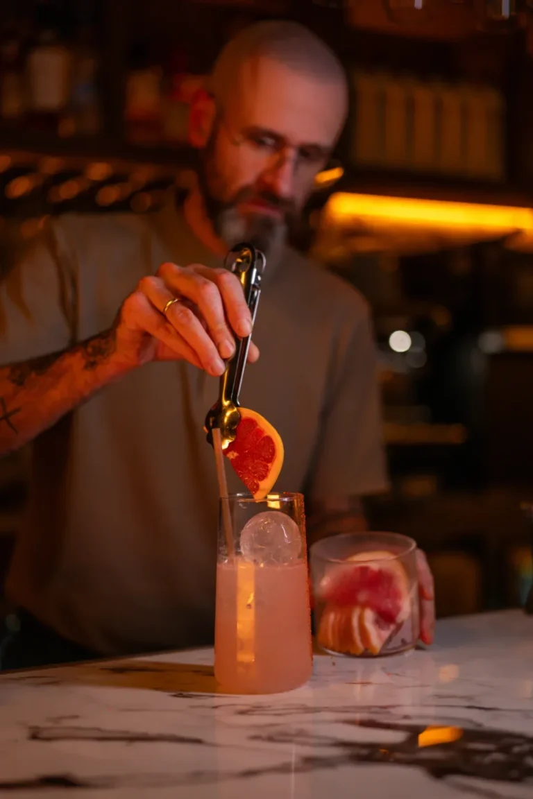 Vinoteca en Chamberí donde disfrutar de ibéricos, vinos y cócteles